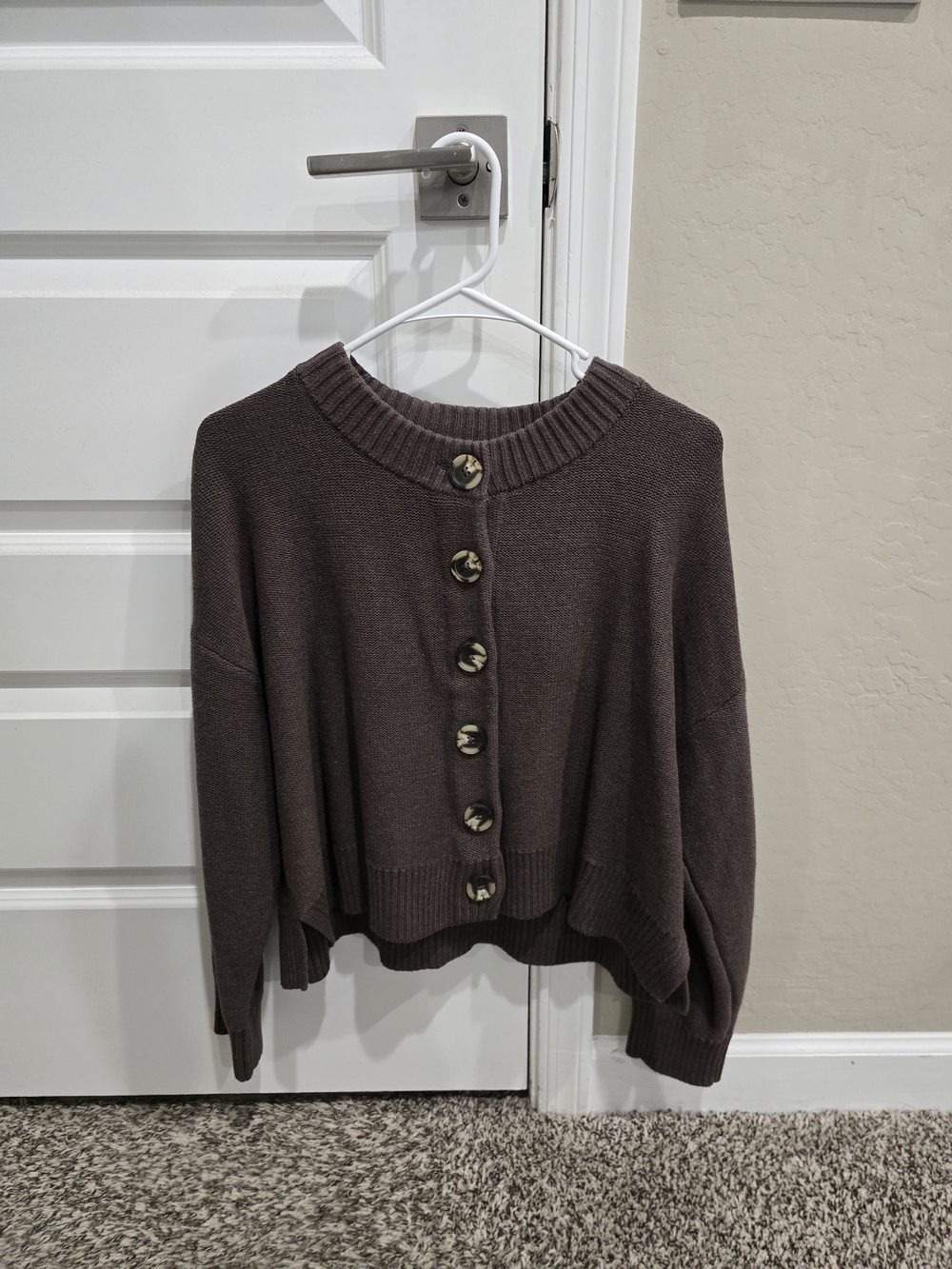 Quince Cropped Button-Back Cardigan in Deep Brown
